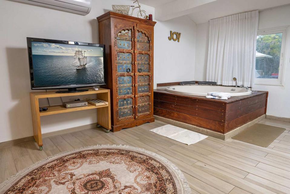 ג'קוזי בכל צימר-