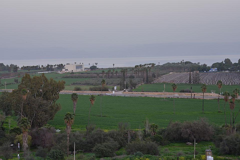 נוף פנורמי לכנרת והרי הגולן