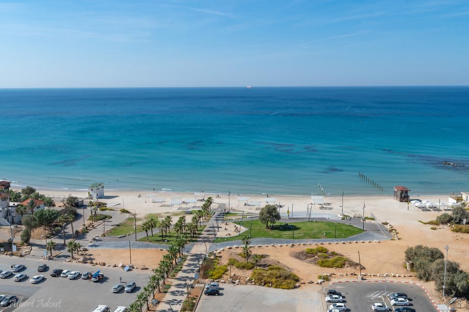 דירות נופש יוקרתיות במרחק של כ200 מ' מחוף הים
