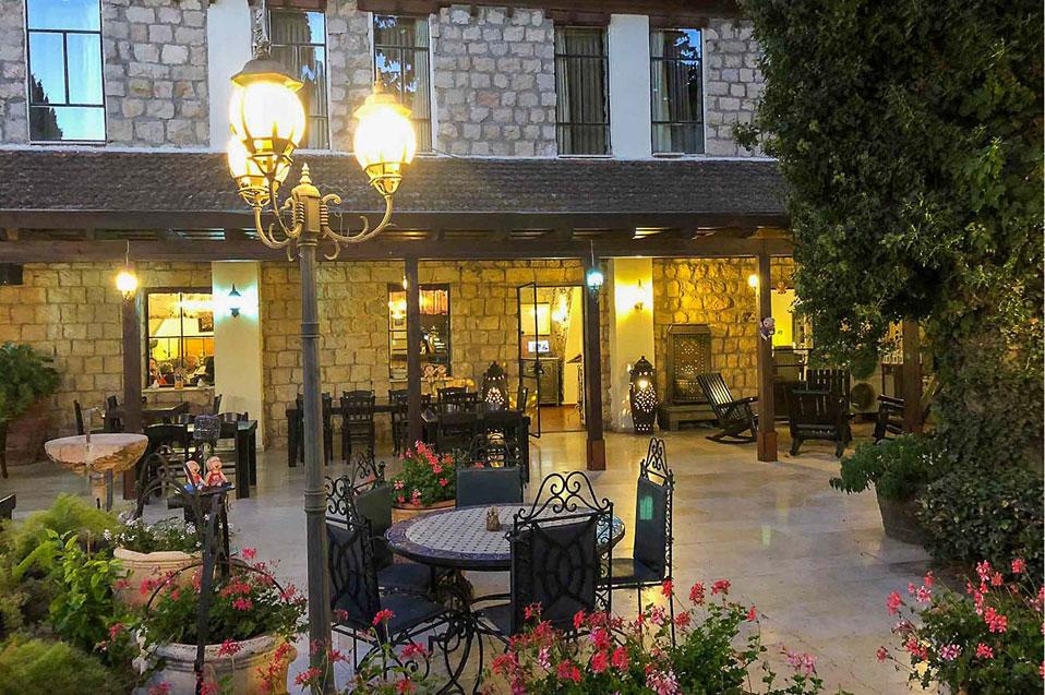 בית שלום-  מלון בוטיק 13 חדרי אירוח במטולה