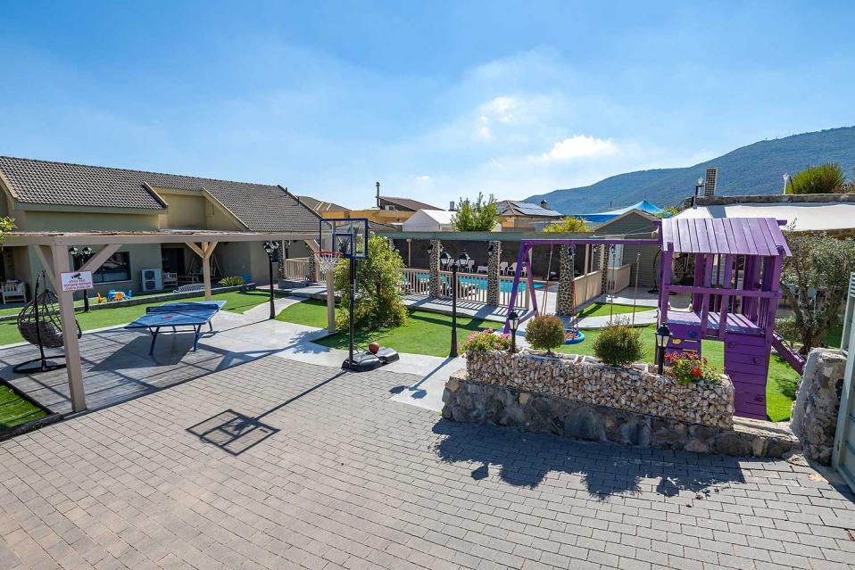 לוקיישן מושלם סמוך למירון, עם אוויר הרים ופרטיות מלאה