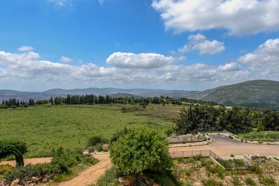 נוף גלילי מרהיב - כמעט מכל זווית