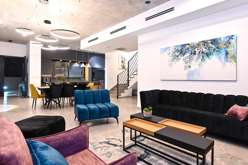 סלון הווילה – חלל אירוח מרכזי