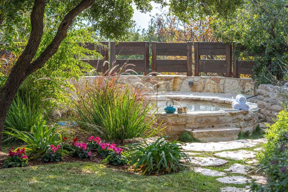 אזמרה אמירים- בית עם חוויה אחרת