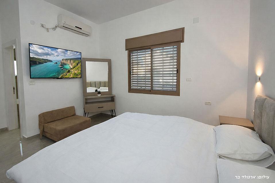 4 חדרי שינה מסודרים ונעימים