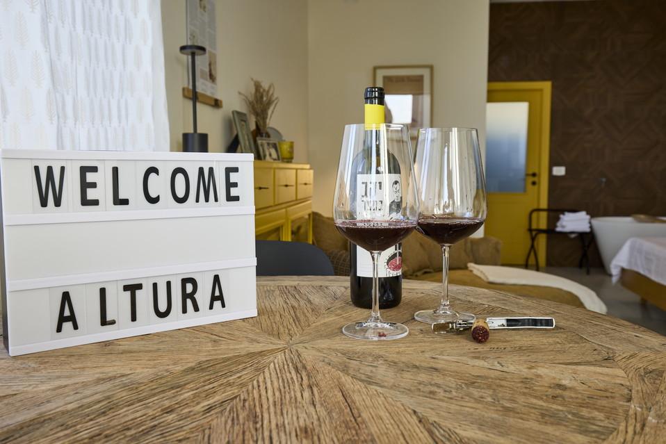 אלטורה לבון- חוויה של רומנטיקה ויין