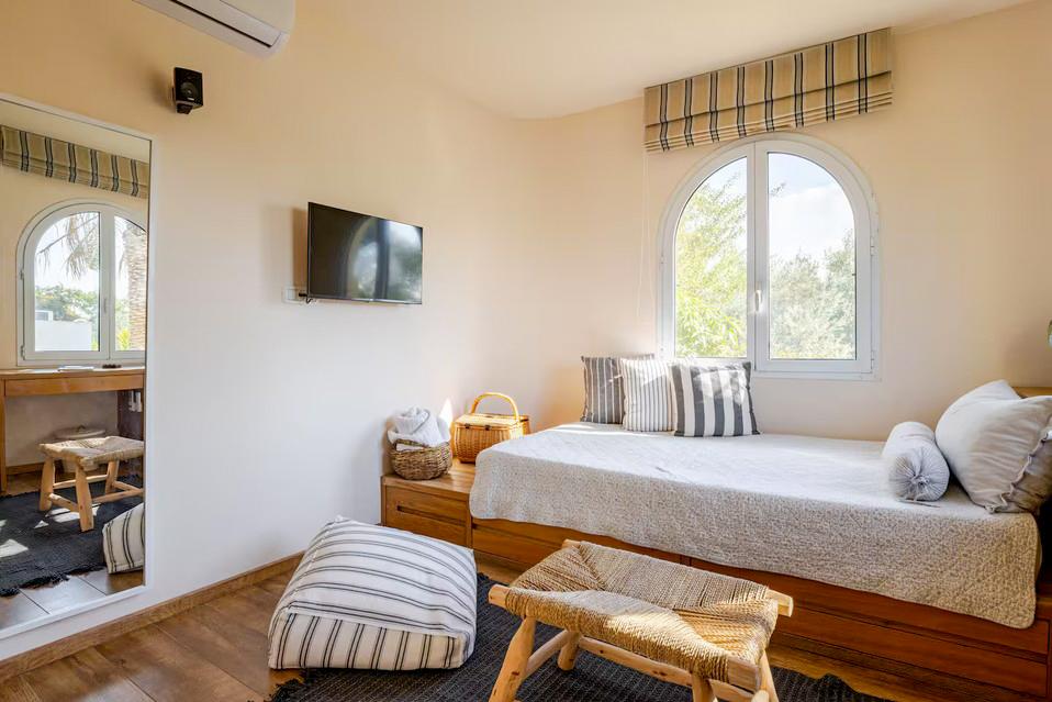 חדר שינה זוגי בווילה– נוחות ושקט