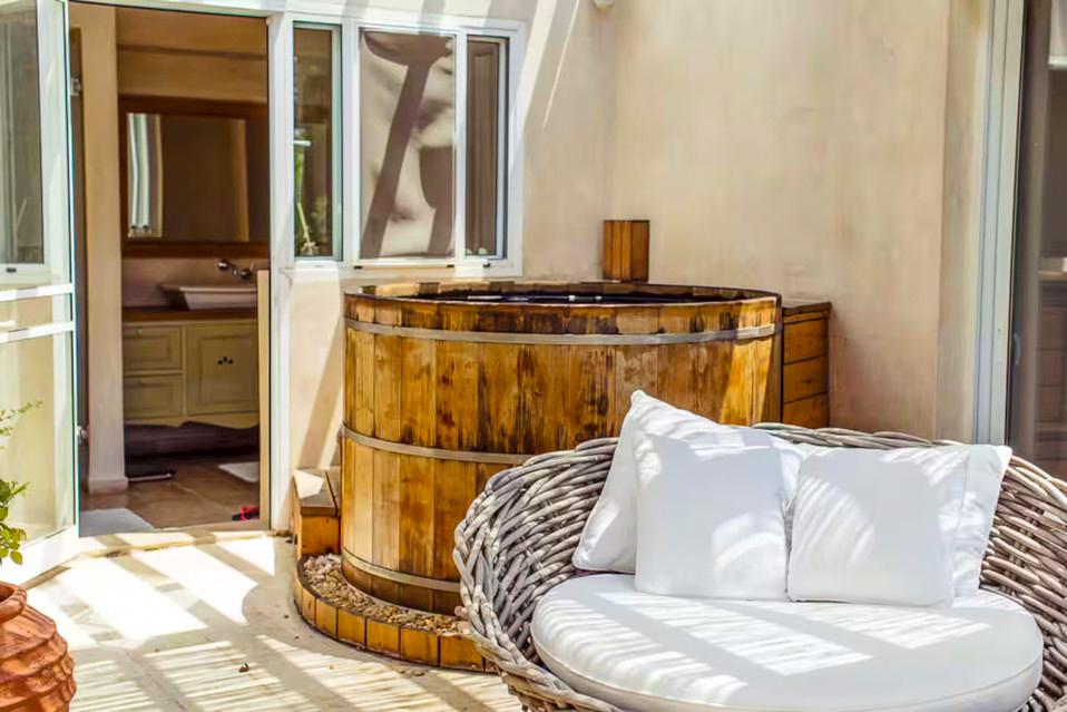 האט טאב מפנק מעץ אורן איכותי