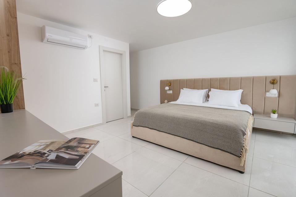 חדרי שינה גדולים מתאימים לזוג  | משפחה